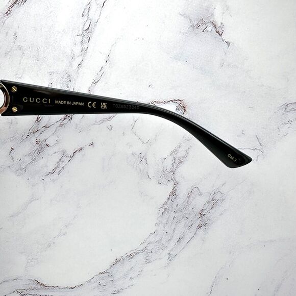 New Gucci Sunglasses - Picture 9 of 16